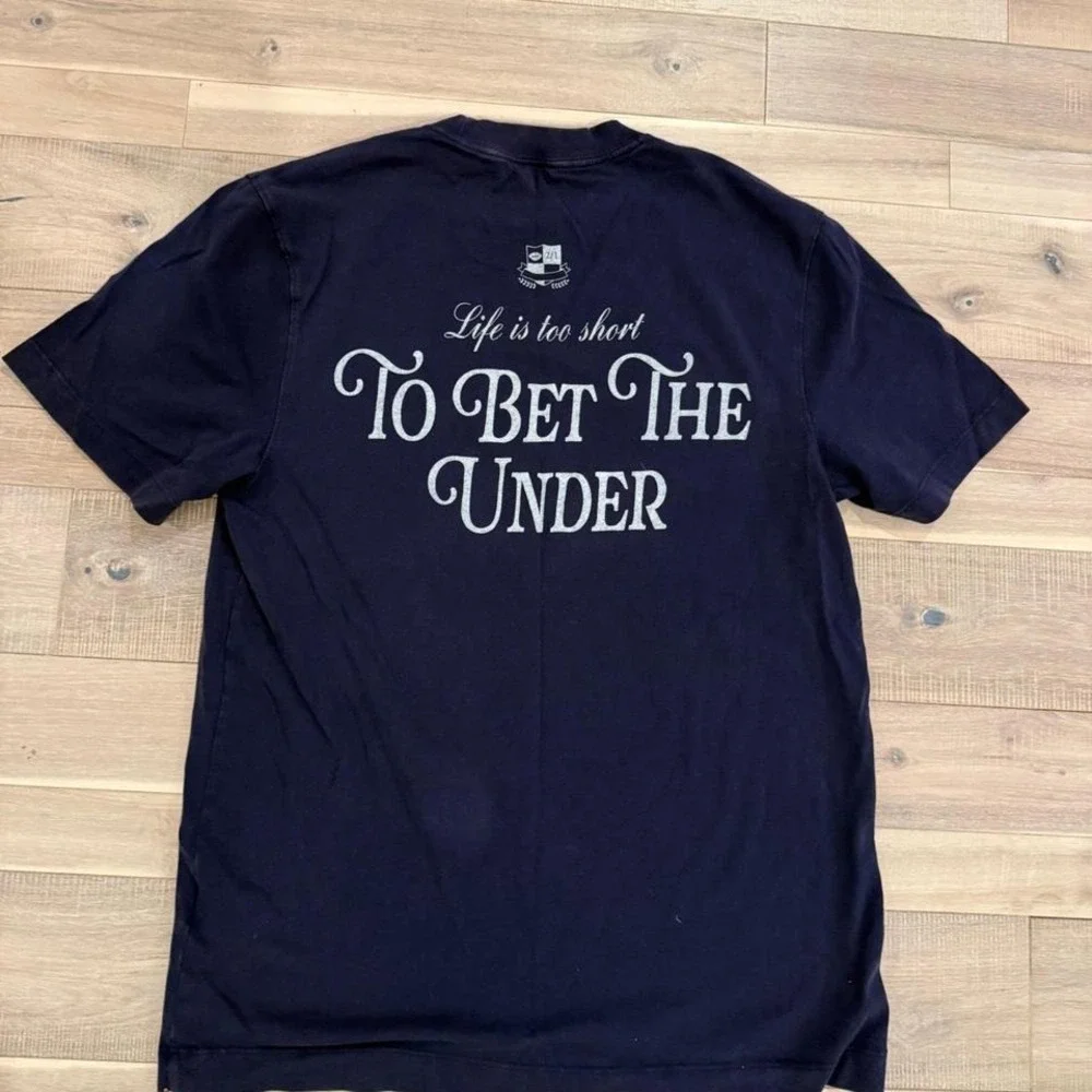 Navy Abercrombie & Fitch t-shirt Sz Med